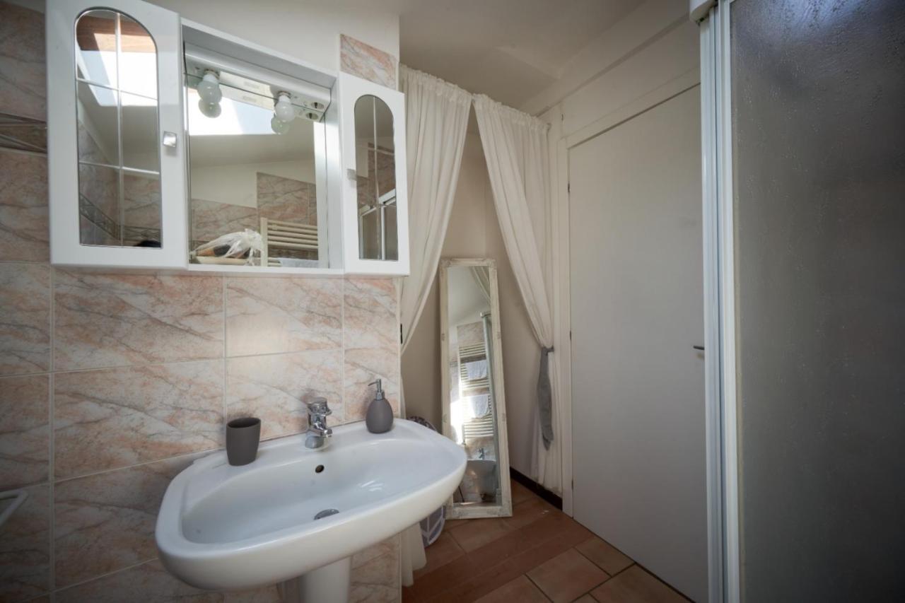 Porto Valentino Apartment Sirmione Ngoại thất bức ảnh