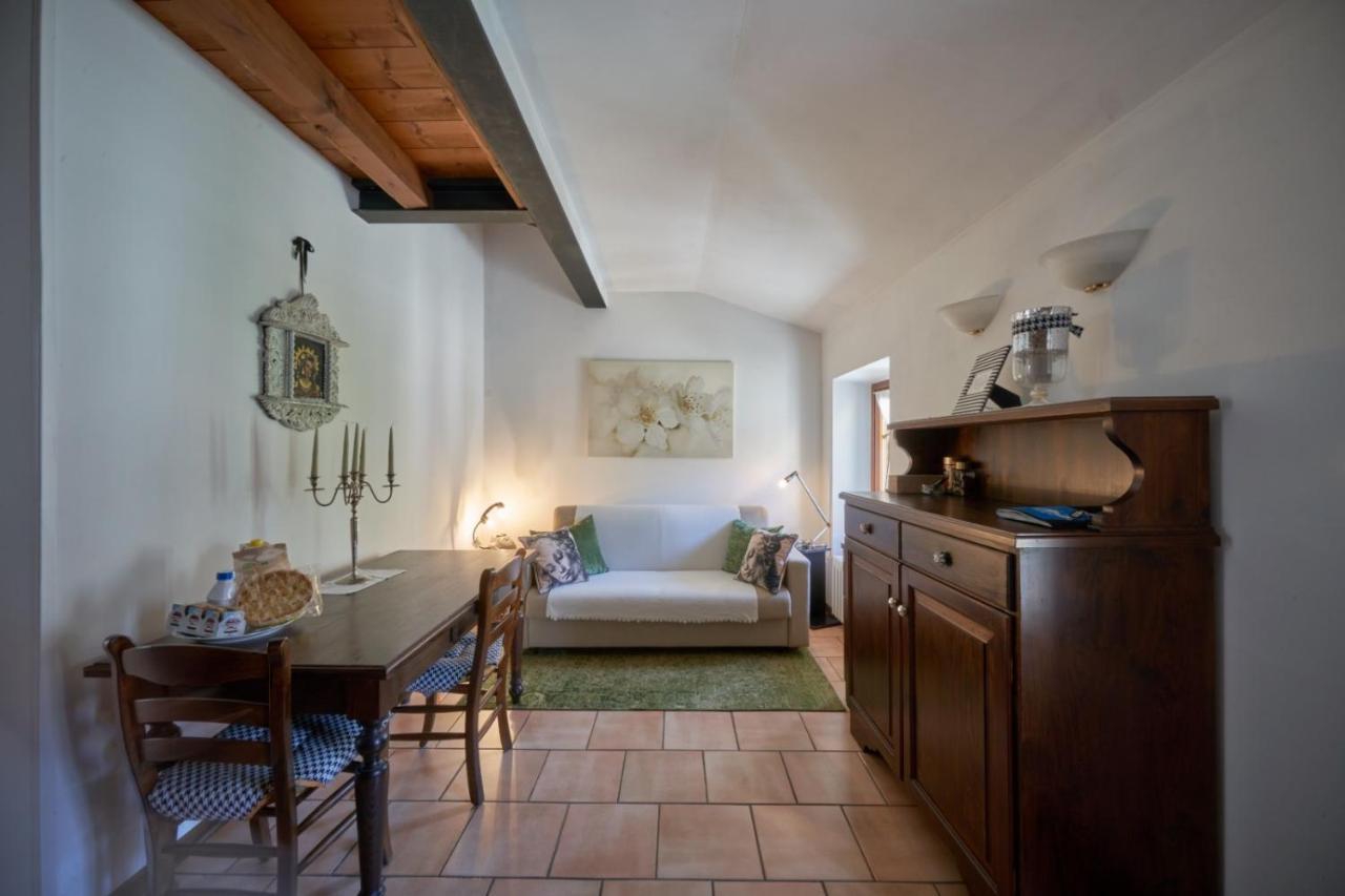 Porto Valentino Apartment Sirmione Ngoại thất bức ảnh