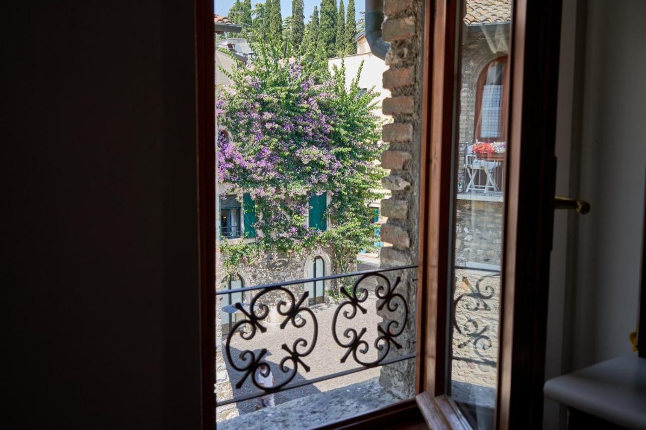 Porto Valentino Apartment Sirmione Ngoại thất bức ảnh